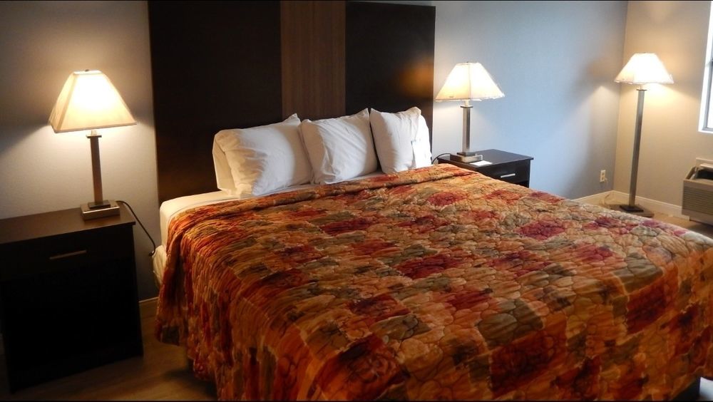 Econo Lodge Mineral Wells Екстериор снимка